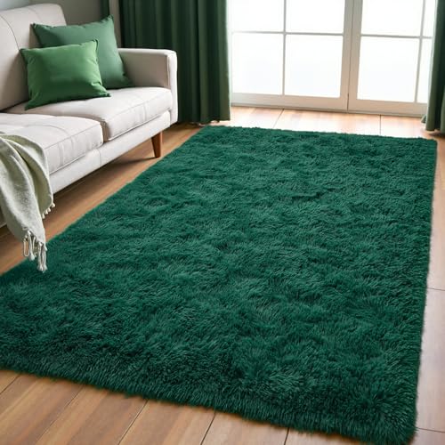 Zentavio Emerald Green Rugs for Bedroom 5x8 Dark Green Area Rugs for Living Room Fluffy Fake Grass Large Carpet for Kids Room Playroom Furry Shag Aesthetic Soft High Pile Washable Home Decor