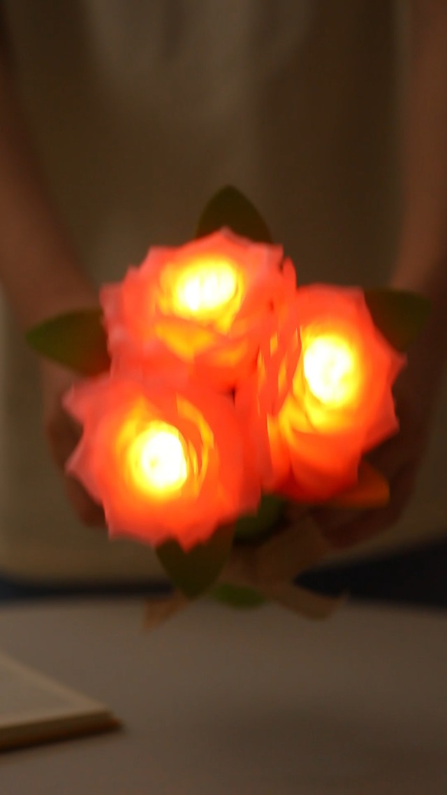 Image of Pink Rose Flower Lamp Gifts for Mom Womens Wife Friends Her Christmas Anniversary Valentines Mothers Birthday Gifts, Perfect Ideal for Bedroom Bar Coffee Shop Light Lamp Decor Ambiance Charming Gifts