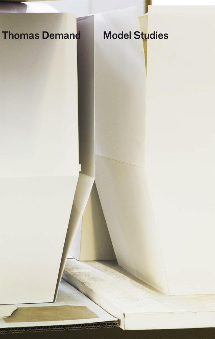 Thomas Demand Model Studies catalogue exposition photographie architecture livre allemand anglais