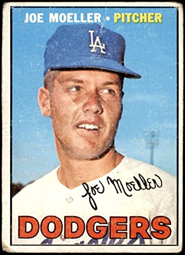 1967 Topps # 149 xWHT Joe Moeller Los Angeles Dodgers (Baseball Card) (No Faint Vertical White Steak Down Center of Hat) POOR Dodgers
