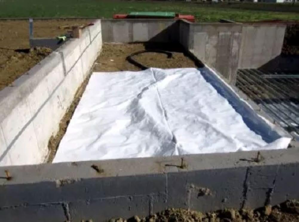 Crawl Space Vapor Barrier, 14 Mil 10'x10', Heavy Duty Vapor Barrier Plastic, Thick Plastic Sheeting, Black And White Panda Film, Drop Cloth Vapor Barrier Covering For Crawlspace Encapsulation