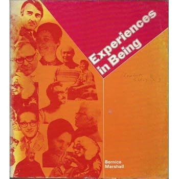 Paperback Experiences in being Book