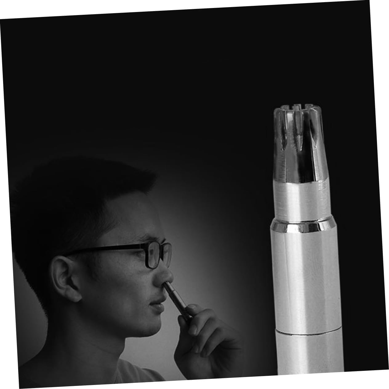 1pc Nose Hair Trimmer Manual Vibrissa Trimmer Nose Hair Clipper Women Men Clippers Efficient Easy to Use