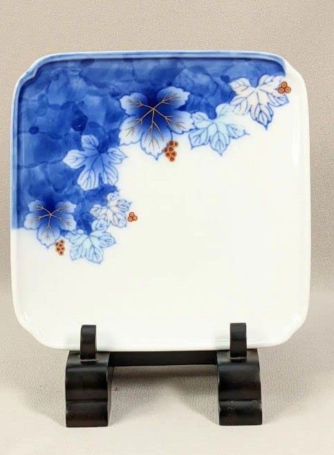Amazon.co.jp: 有田焼 宮内庁御用達 深川製磁 赤絵葡萄 角銘々皿揃 栞 