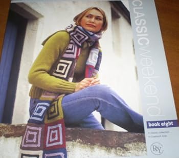 Paperback CLASSIC WEEKEND - Book Eight - A Classic Collection in Cashsoft Aran Book