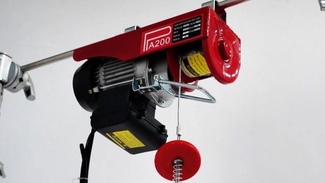 Cabrestante eléctrico 440lbs con control remoto 110V miniatura 7