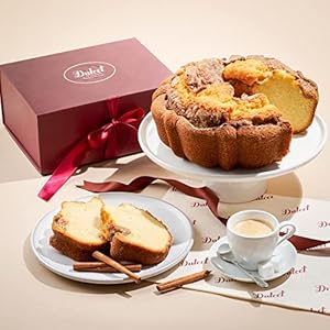 Dulcet Gift Baskets Cinnamon Favorite Coffee Cake Gift Box the sweet course of Holiday Dinners, Birthday, Sympathy or Shiva Calls, Get Well Wishes for Men & Women.