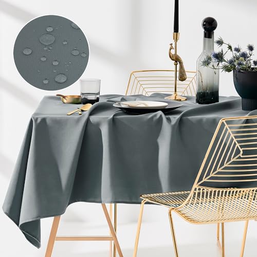 ROOM99 Aura Nappe de Table 140 x 300 cm Imperméable Rectangulaire Facile d'entretien Lavable Anti Tache Protection Décoration de Banquet Toute l'année Gris foncé