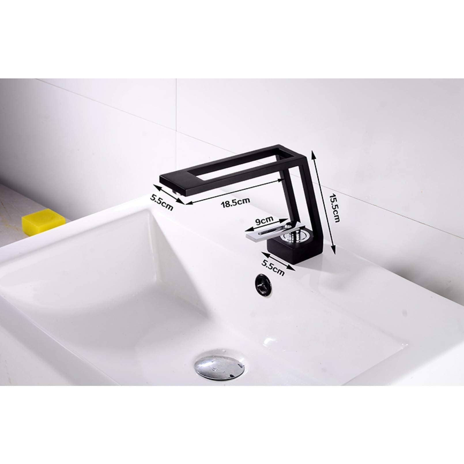 Baterie, bateria łazienkowa Hollow Design umywalka łazienkowa kran na zimno; Bateria umywalkowa z mieszaczem ciepłej wody Jednouchwytowa bateria stojąca/A111 Czarno-chrom