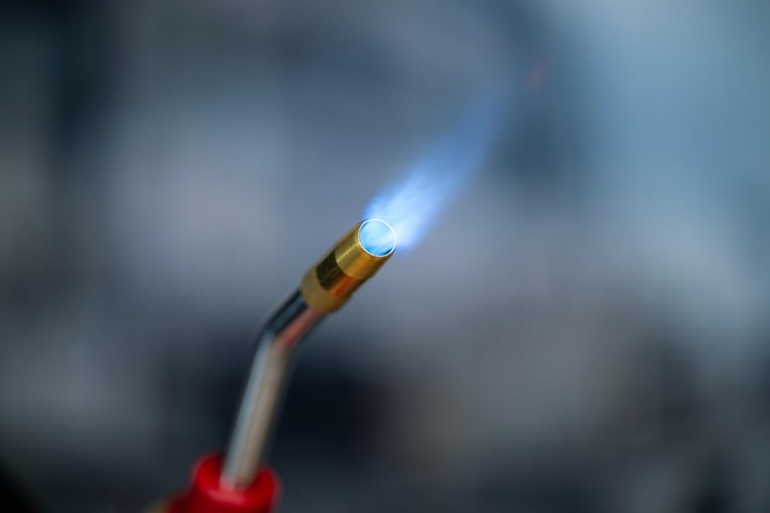 ROTHENBERGER Industrial Multibrenner Set mit 1,35 m Propan-Gasschlauch | Anschluss an Schraubgaskartusche 7/16" EU, Lötgerät zum Hart- und Weichlöten, Gas Lötkolben, Arbeitstemperatur 800°C
