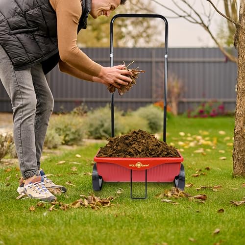 Image of WOLF-Garten 5429000A Universal Spreader, Spreading Width 41 cm, 15L Container, Light & Manoeuvrable, Ideal for Spreading Seeds, Fertilizer, Sand - WE 330