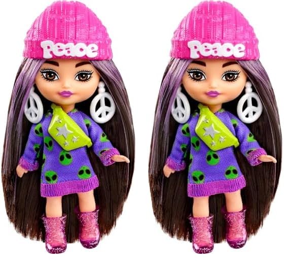 Barbie Extra Mini Minis Doll with Brunette Hair, Alien Sweater Dress & Peace Sign-Themed Accessories & Stand, 3.25-inch (Pack of 2)