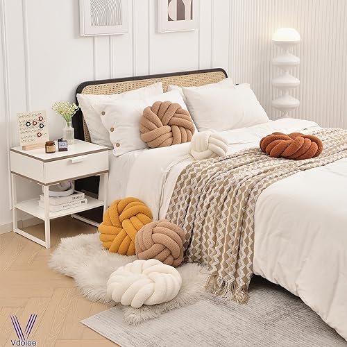 Vdoioe Cream White Knot Pillow 13.7'' Round Throw Pillow Soft Plush Knot Ball Pillow Handmade Knotted Pillow Modern Home Decorative Knotted Pillow Cushion For Bed Bedroom thumb #3