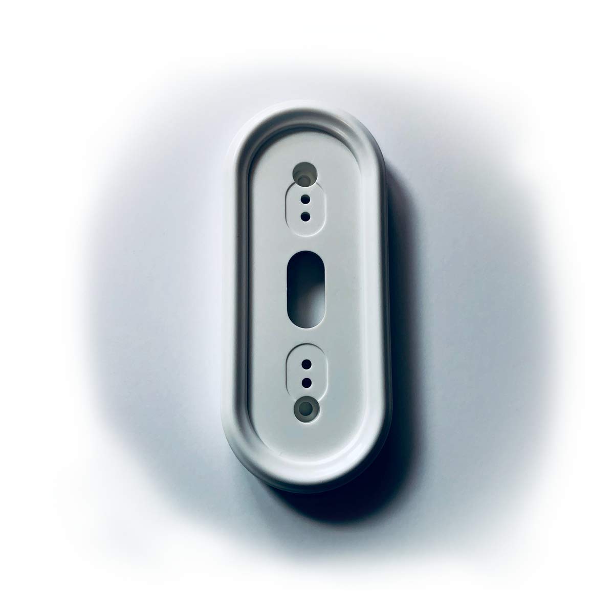 AirTech Home AutomationNest Hello Wall Plate - White (Classic Pill)