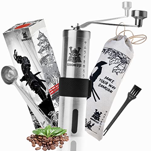 SHOKUJI Manuelle Edelstahl-Kaffeemühle - Grinder/Handmühle mit stufenlos verstellbarem Keramik-Mahlwerk, viel Zubehör…