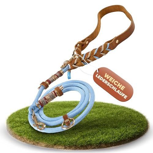 FAMBLANETIA Hundeleine Leder (2,4m), Paracord | mittelgroße, große & kleine Hunde | Geflochtene Führleine zum Umhängen | 2 Karabiner verstellbar | Hochwertig Fettleder handgemacht braun blau Luxus Tau