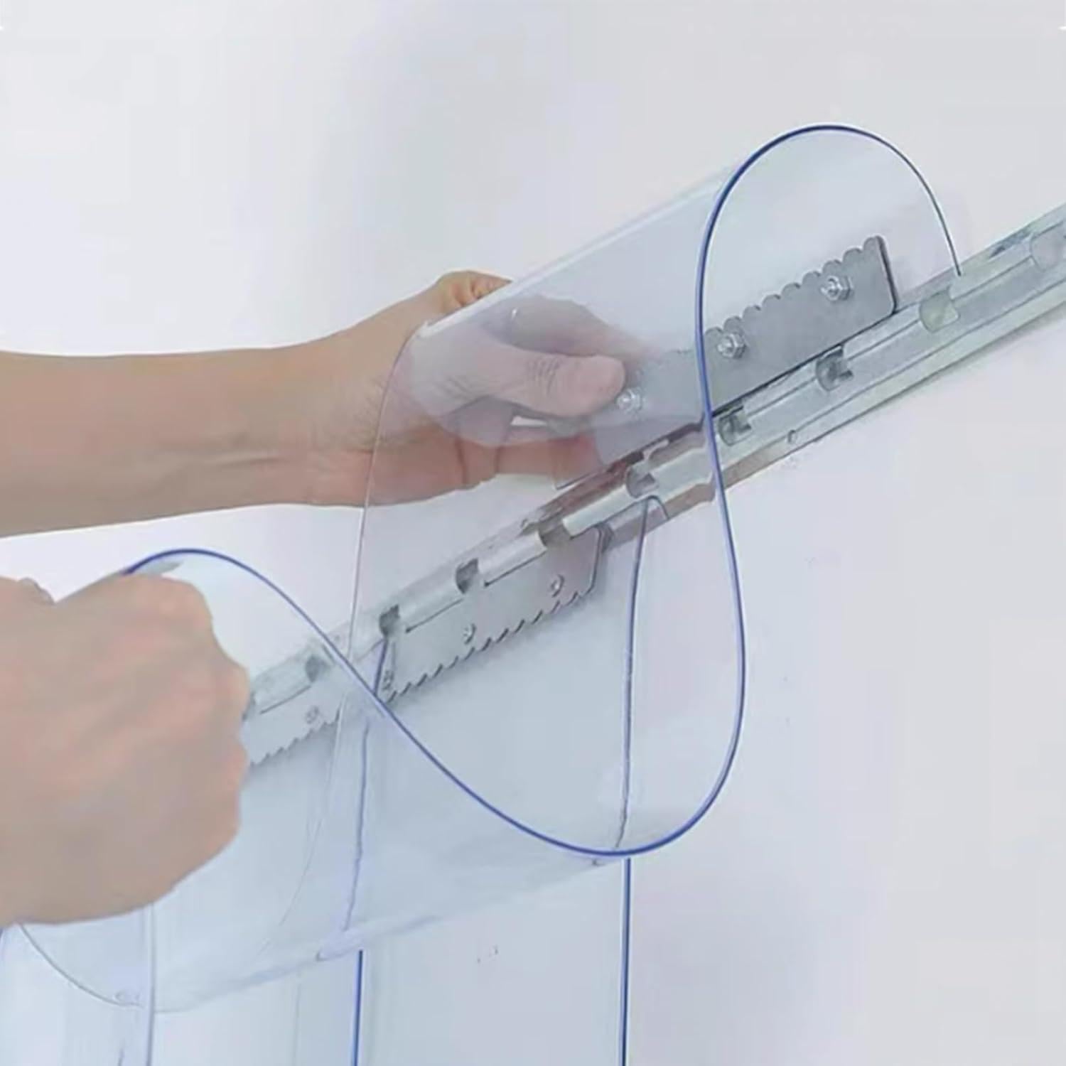 PVC Streifenvorhang Lamellen,Höhe150-300cm x Breite75-300cm Streifenvorhang Industrie Bausatz komplett vormontiert transparent für Ställe Paddocks Hallen,Höhe200cm-Breite135cm