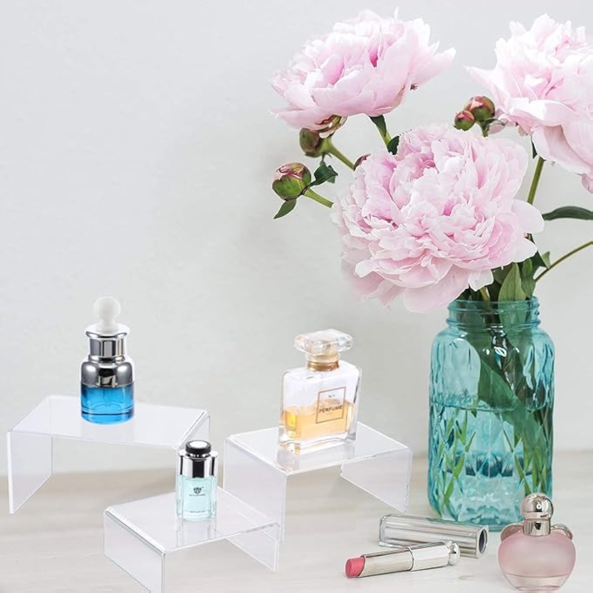 Acrylic Display Risers, Clear Product Stand