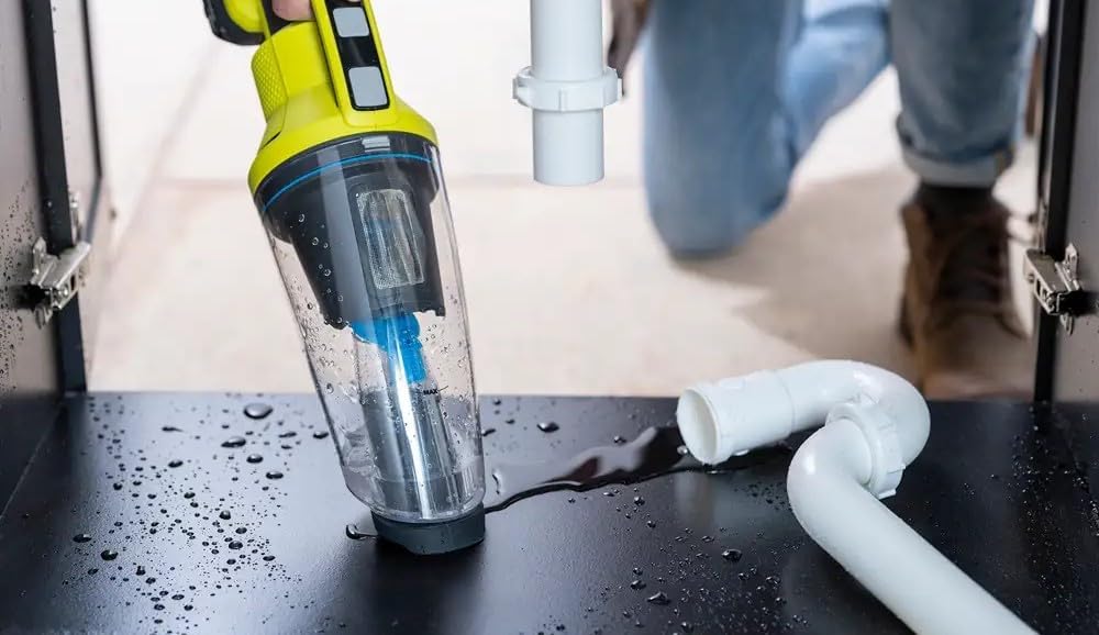 RYOBI ONEAND 18V Cordless Wet/Dry Hand Vacuum Tool ONLY PCL702B