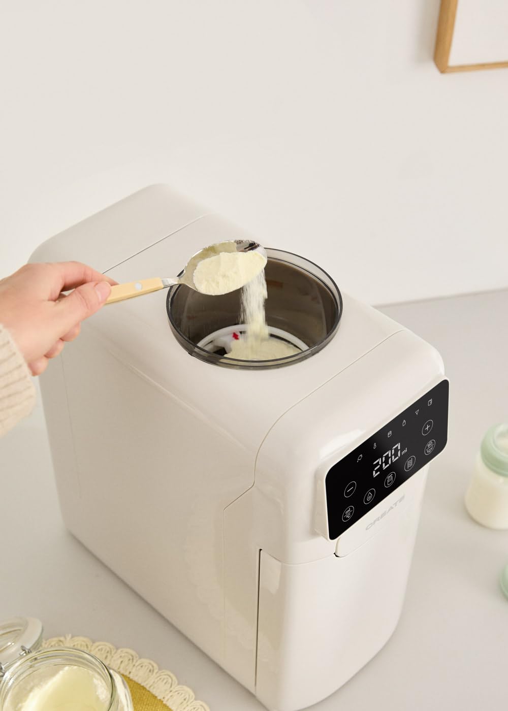 CREATE/BABY THERA MATIC/Preparador de biberones automático con dosificador de fórmula blanco roto/Temperatura y dosificación ajustables, diferentes alturas de biberón, autolimpieza, 1350W