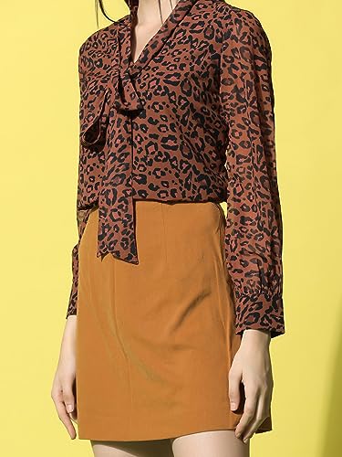 Image of Selvia Women's Animal Print Regular Top