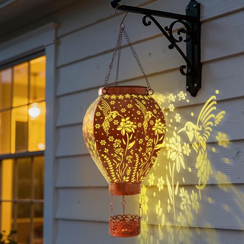 Vaukki Solar Hot Air Balloon Lantern Hummingbird Solar Lights Outdoor Waterproof Garden Decor Birthday Gifts for Women Mom Grandma Metal Hanging Solar Lanterns for Outside Wall Patio Pathway