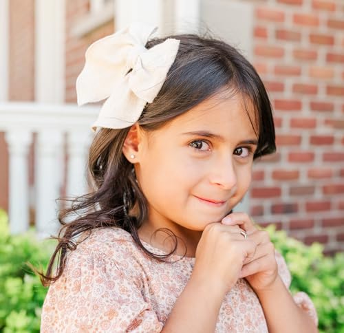 Cherished Moments Sterling Silver Round CZ Stud Earrings with Screw back2