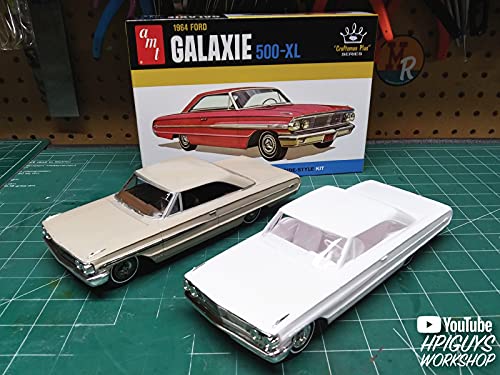 REVELL STARSKY & Hutch 1976 Ford Gran Torino Kit Modello Scala 1,25 EUR 17,50 - IT - Foto 3