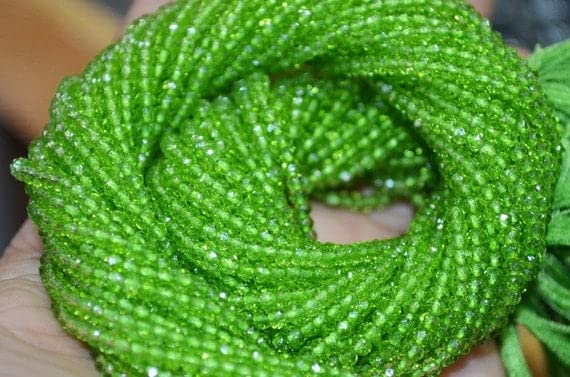 Quartz Péridot en perles rondelles facettées 2.80 mm pour joaillerie délicate