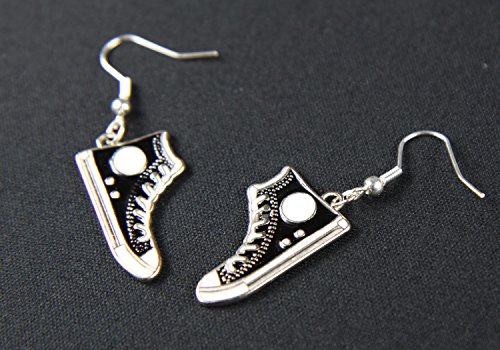 Boucles d'oreille chaussures skate Miniblings en argenté - 2