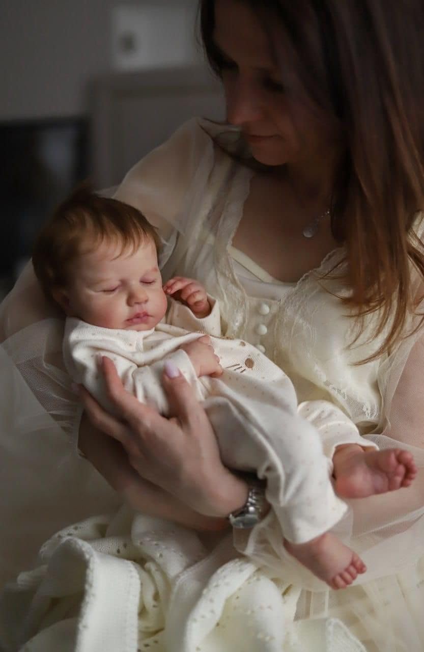 Lalka Reborn, realistyczna lalka wyglądająca jak prawdziwe dziecko, zamknięte oczy, uśmiechnięta dziewczyna, 50 cm, ręcznie wykonana, zmywalna, miękkie winylowe ciało (kolor kremowy)