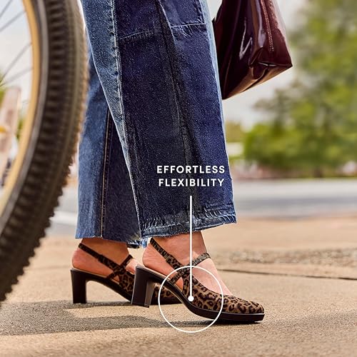 LifeStride Women's Evoke2