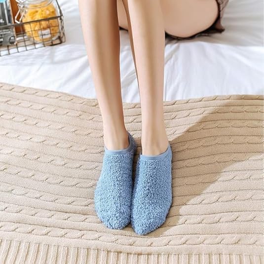 GONIPIMI 1Pair, Anti-Slip Winter Socks for Women & Man – Thermal Fluffy Woolen Ankle Warmers, Cozy Bed & Lounge Socks, Ultra-Soft Warm Sleepwear, Solid Color Comfort Socks