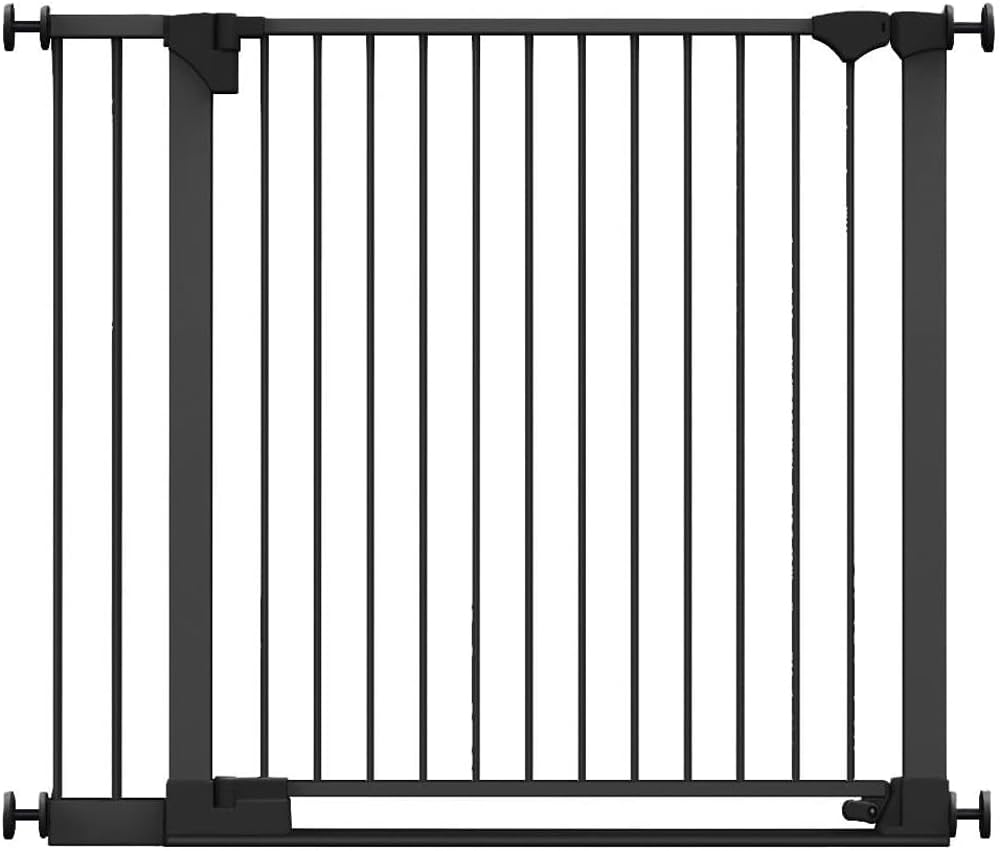 Safetots Puerta De Seguridad SafeStep, Negra, 110cm - 117cm, Puerta de Seguridad Extra Baja, Puerta Extra Ancha de 81cm, Puerta Extra Ancha para Escaleras Pasillos y Puertas Bebés y Niños Pequeños