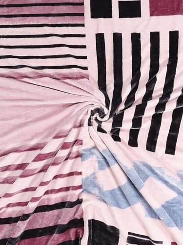 Image of Monte Carlo Double Bed Heavy Winter Blanket Gulnar 3 Ply 900 GSM | 4.7 KG (240x220 CM), Magenta