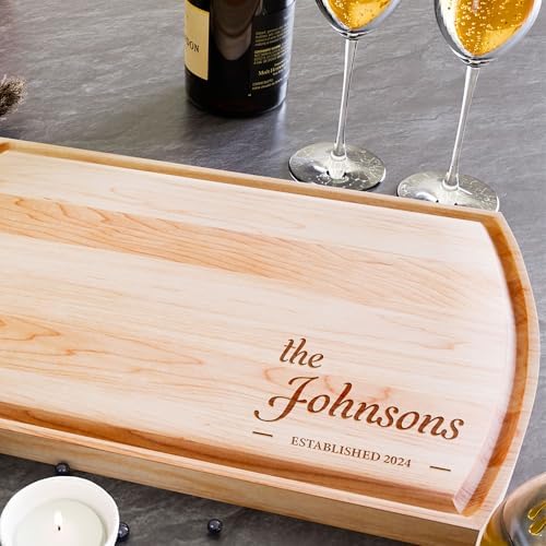 Made in Canada - Personalized Cutting Board - Custom Engraved Christmas Gift for Parents, Couples, Neighbors, Friends, Family, Coworkers - Unique Holiday Gift Idea - Personalized Christmas Gift 2025