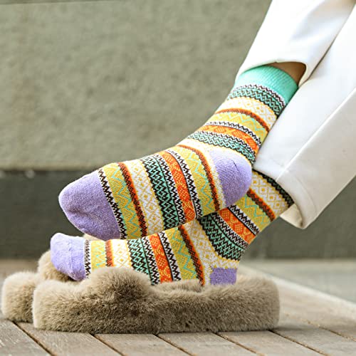 Image of Clothirily Wool Socks for Women, Thick Knit Winter Warm Boot Wool Socks