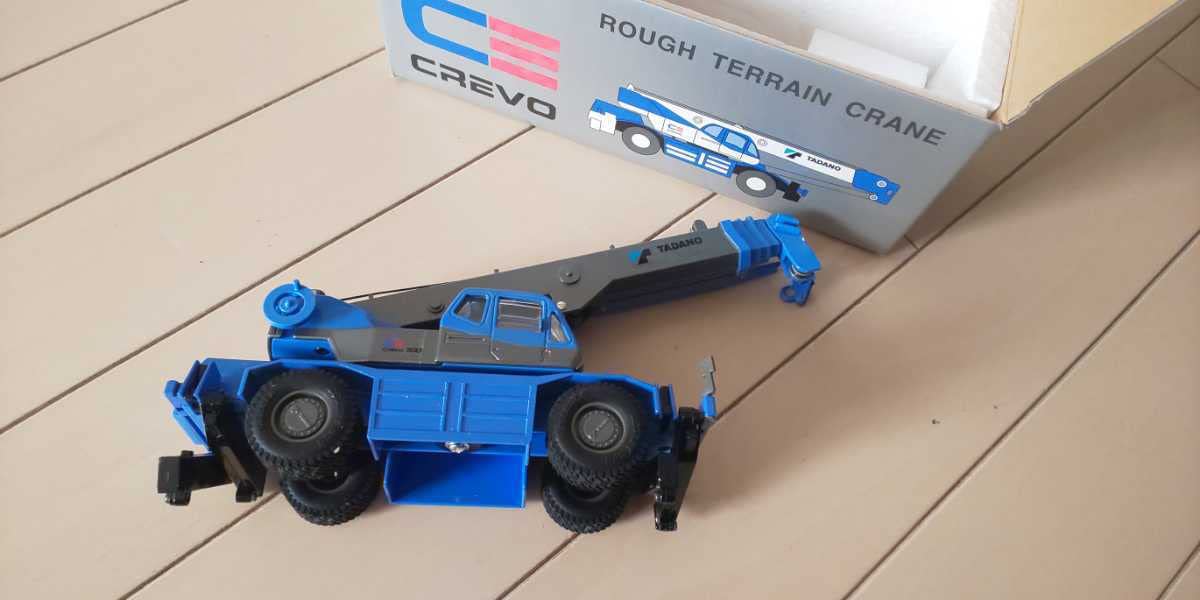 Amazon.co.jp: タダノ ROUGH TERRAIN CRANE CREVO スケールモデル 模型 