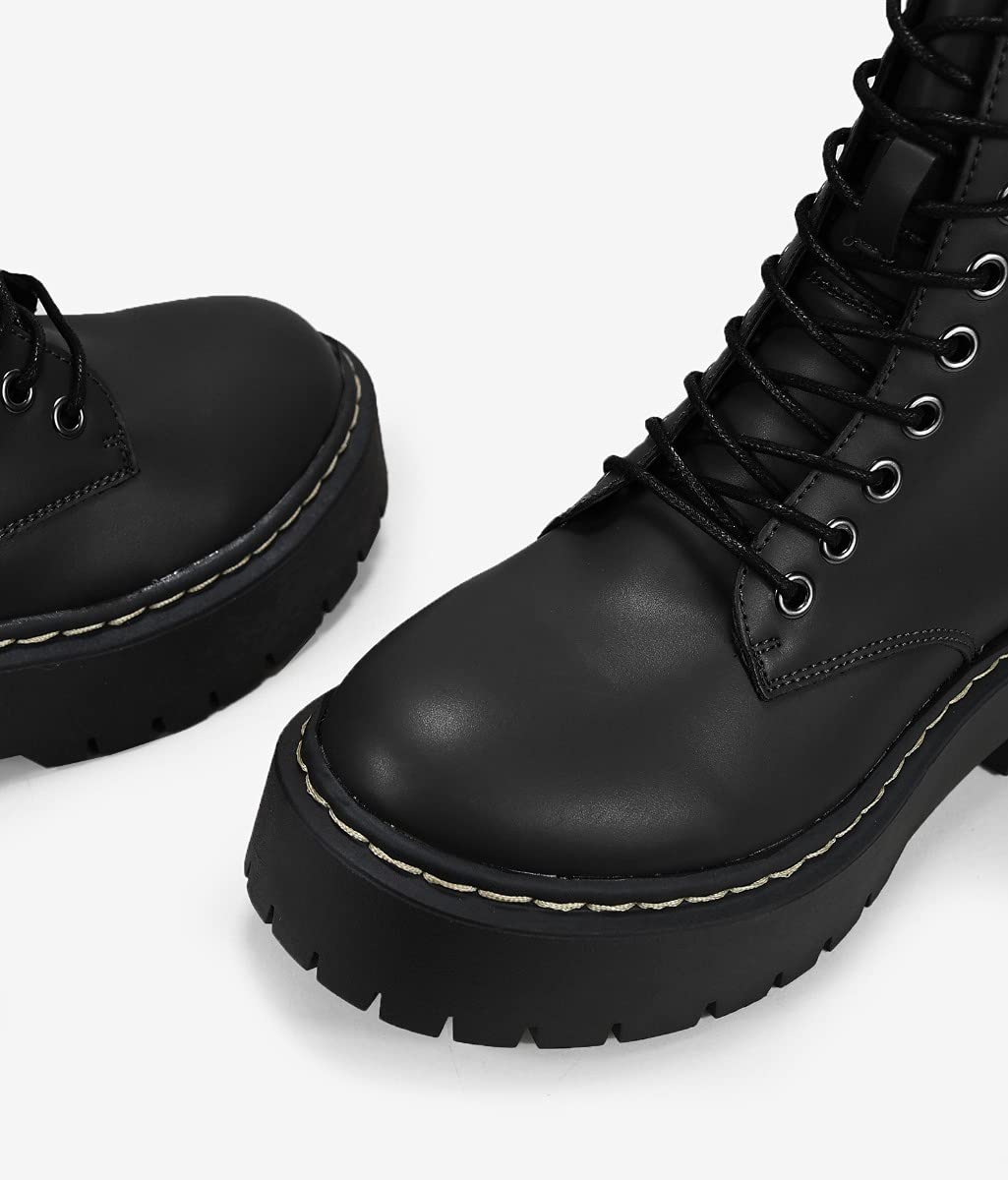 BOSANOVA Bottes militaires style punk fabriquées en cuir vegan avec plateforme dentée et lacets jusqu'au sommet. Fermeture éclair. Chaussures pour femme