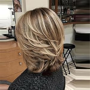 Jolelyne Highlight Ombre Blonde mix Light Brown Bob Layered Wigs with Curtain Bangs for White Women,Synthetic Short Straight Ombre Blonde with Dark Roots Shaggy Wig Brown Wig for Black 14inch