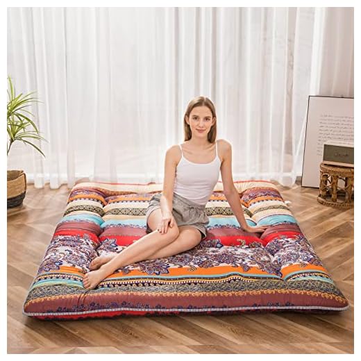 MAXYOYO Bohemian Retro Floor Mattress Vintage Floral Japanese Futon Mattress Roll Up Thicken Sleeping Bed Portable Camping Mattress Floor Lounger Couch Bed Mattress Pad, Twin Size