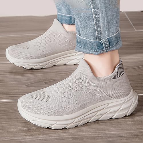 IWIHMIV Toddler Walking Shoes Boys Girls Sneakers Knitted Sports Shoes Breathable Lightweight Casual Running Athletic Shoes3