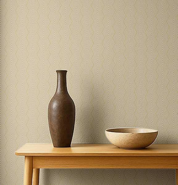 Papier peint pour relooker une commode ou armoire motif chevron beige S4Sassy