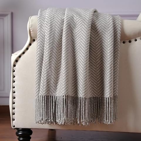 CUDDLE DREAMS Silk Throw Blanket with Hand-Knotted Fringe, Natural, Soft & Breathable (Herringbone Gray) Cover
