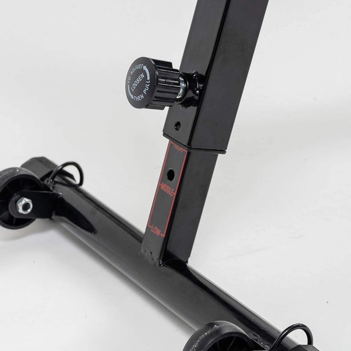 Close-up of the resistance adjustment knob on the Kendox RowShaper