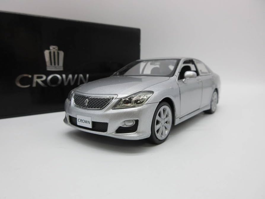 クラウンアスリート CROWN 210系 前期　カラーサンプルミニカー　シルバー Amazon | 1/30 ミニカー クラウンアスリート CROWN 200系 カラー