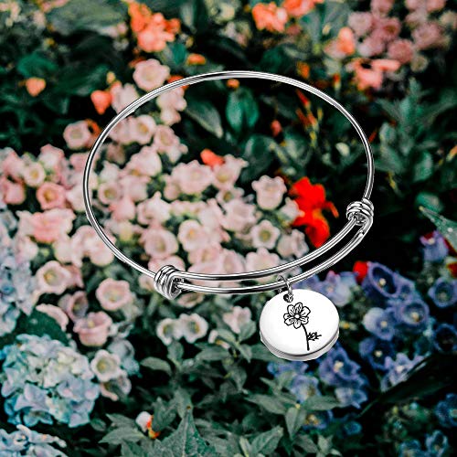 Image of Detailed Personalized Birth Flower Bracelet Birth Month Mom Bracelet Birthday Gift for Her (Oct.-Cosmos bracelet)
