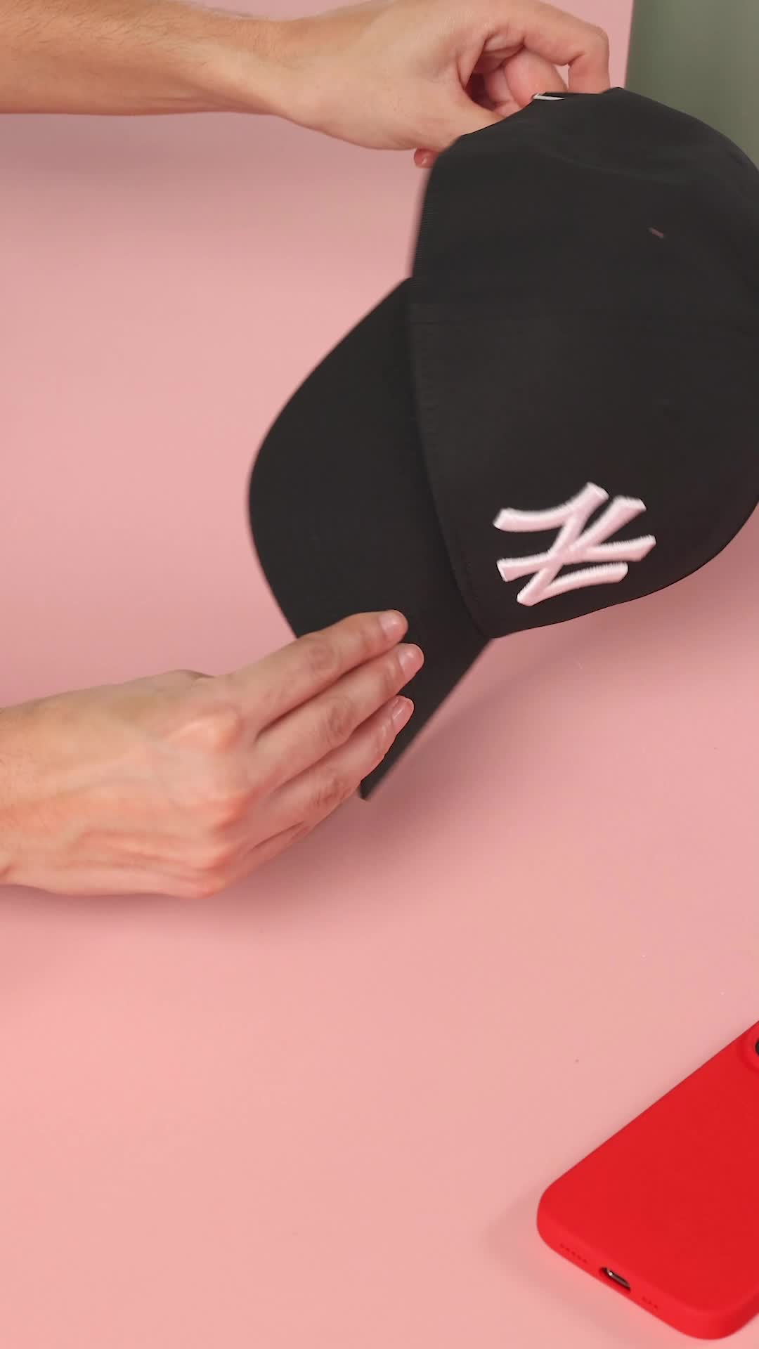 Come Nasce Un Cappello Snapback: Materiali, Produzione E Design - Foto 3