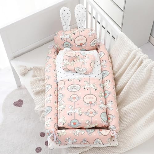 Jirrtco ベビーベッド 新生児 添い寝 枕付き ベッドインベッド 簡易ベッド 持ち運び 携帯型ベビーベッド ウサギの耳の形 かわいい ベビー布団 通気性 取り外し 洗える可能 0-8ヶ月 出産祝い 88*50*12cm (ピンク)