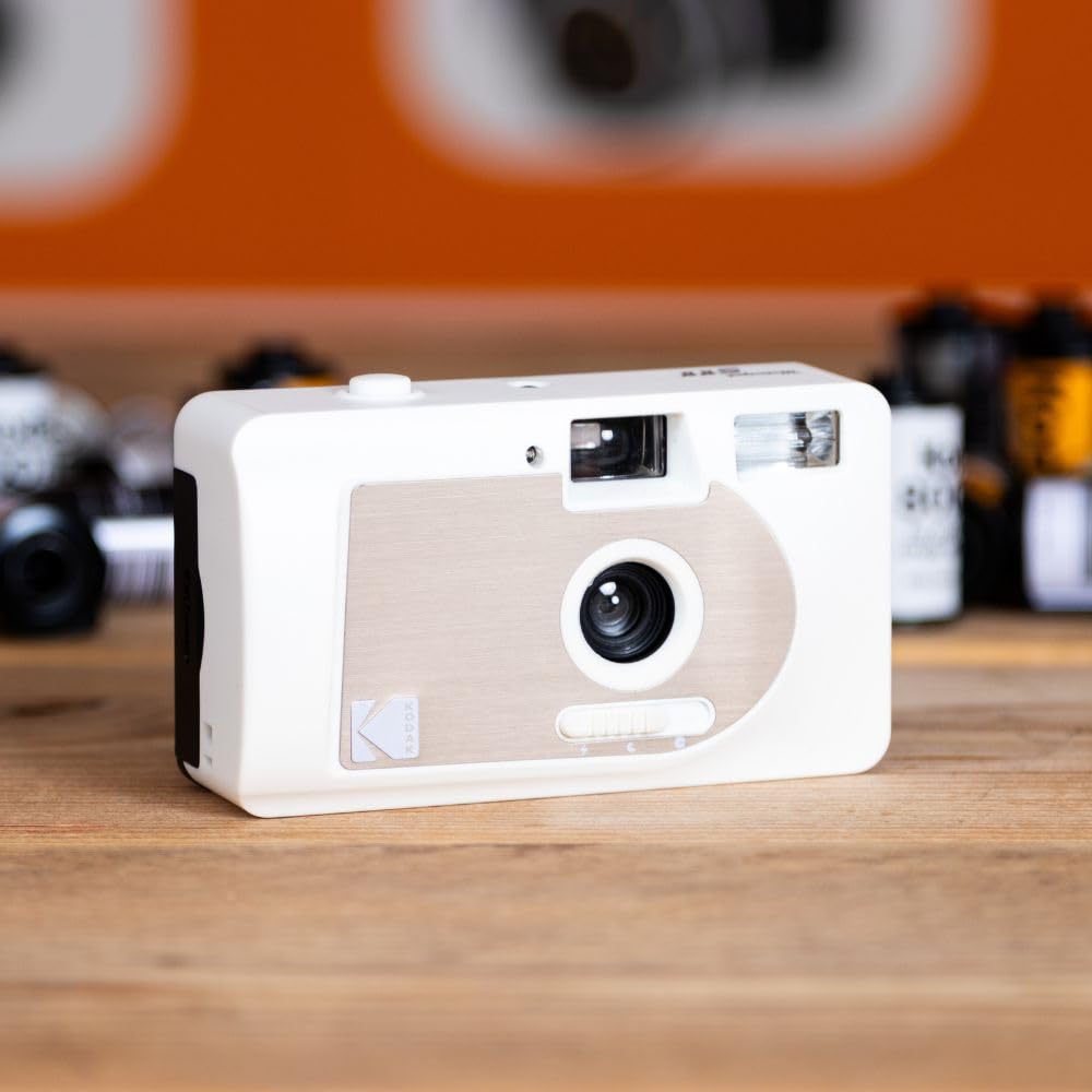 Kodak 490332 S-88 Camera a film motorizzata, funzione di avvolgimento automatico motorizzata da 1,4 pollici (35 mm), bianco e oro